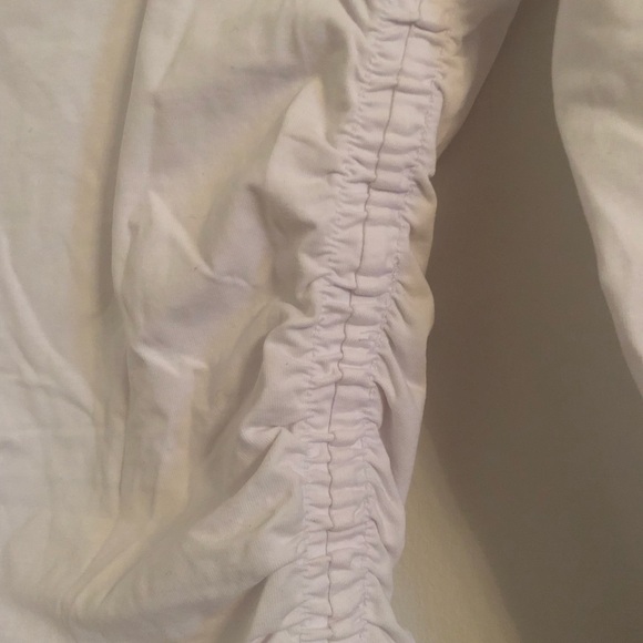 Long-sleeved white ruched shirt - Picture 2 of 3